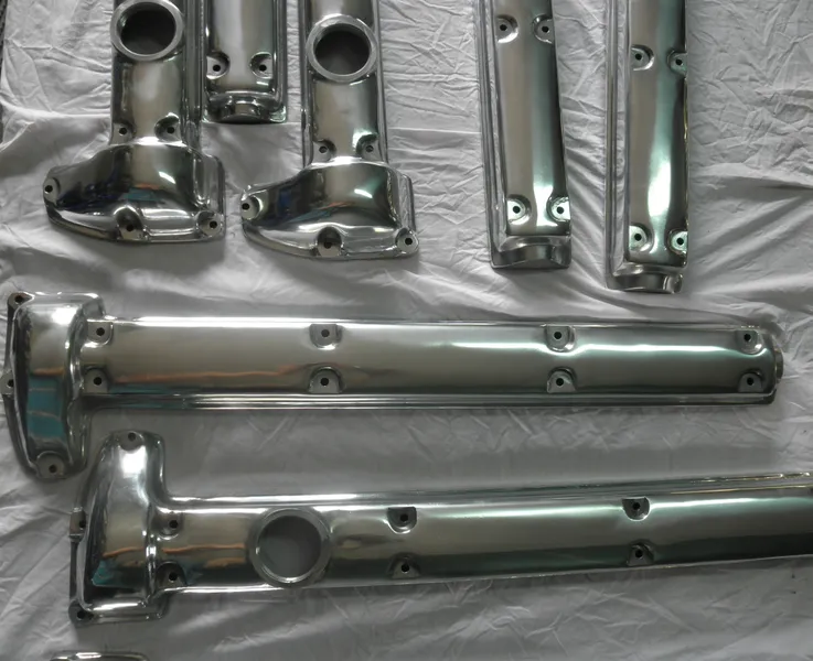 Camshaft and Valve Gear Cover